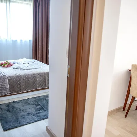 Location Miraj Deluxe Two-bedroom Διαμέρισμα