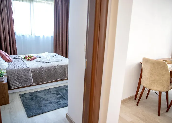 Spacious Two-Bedroom Apartment Sea View Near Beach Apartment