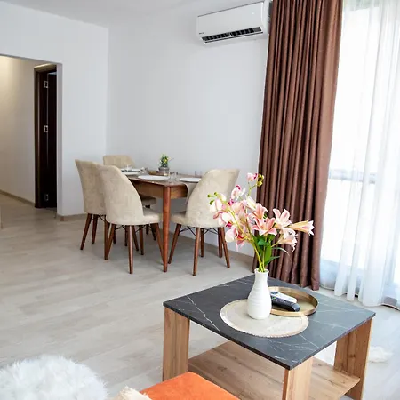 Spacious Two-Bedroom Apartment Sea View Near Beach