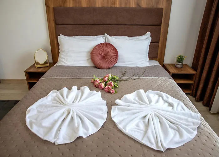 Spacious Two-Bedroom Apartment Sea View Near Beach * 산콘스탄틴앤헬레나